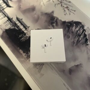 Apple White Wireless Earbuds